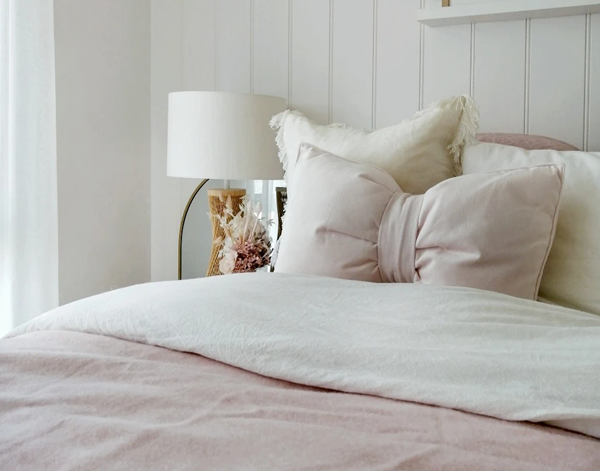 Kensington Throw - 10% Cashmere / 90% Super Fine Merino Wool - Blush