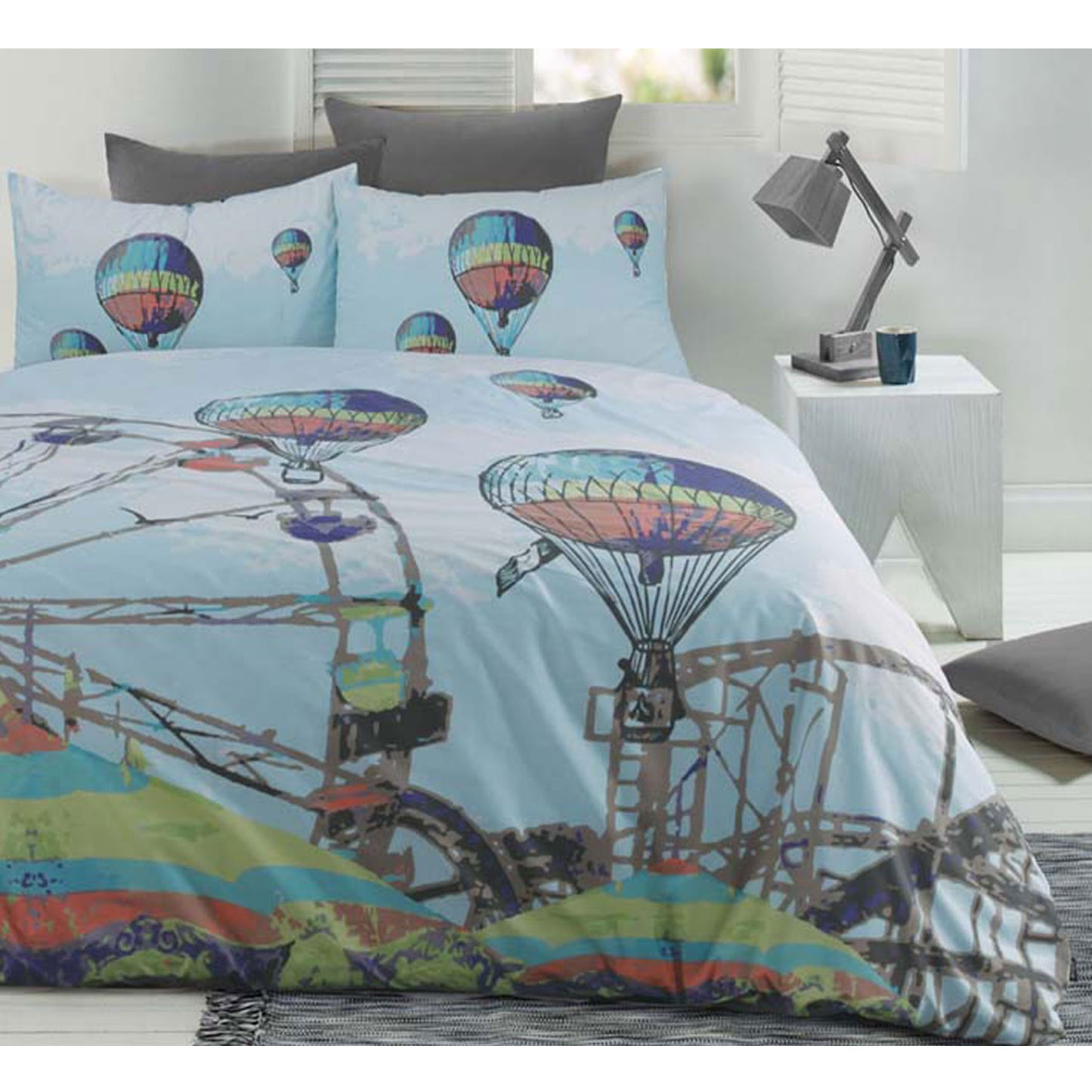 Retro Home Quilt Cover Set Carnival - King