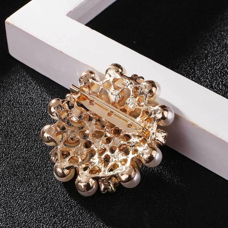 Fashion Women Crystal Simulated Pearl Brooch Pin Wedding Party Jewelry Decor - B07012