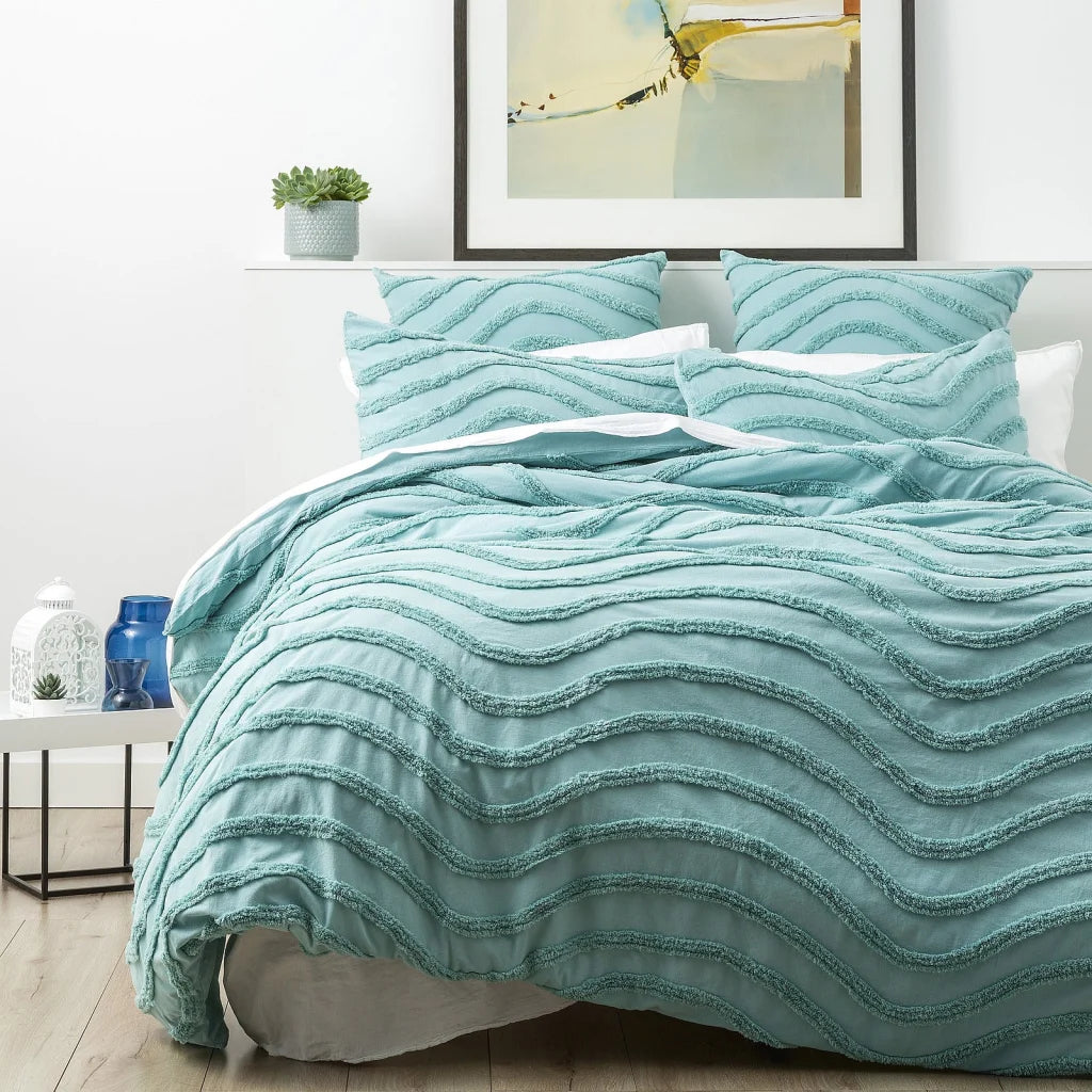 Chenille Wave 100% Cotton Vintage Washed Aqua Tufted Quilt