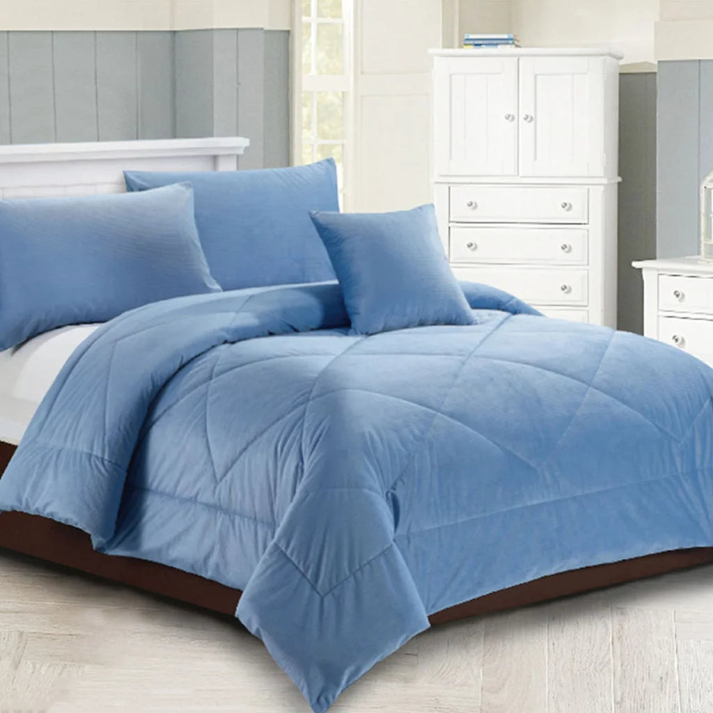 Georges Fine Linens Carrington Quilt / Comforter Set
