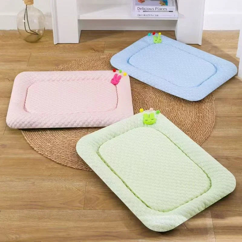 Green Breathable Cooling Pet Mat - Ice Bean Summer Bed