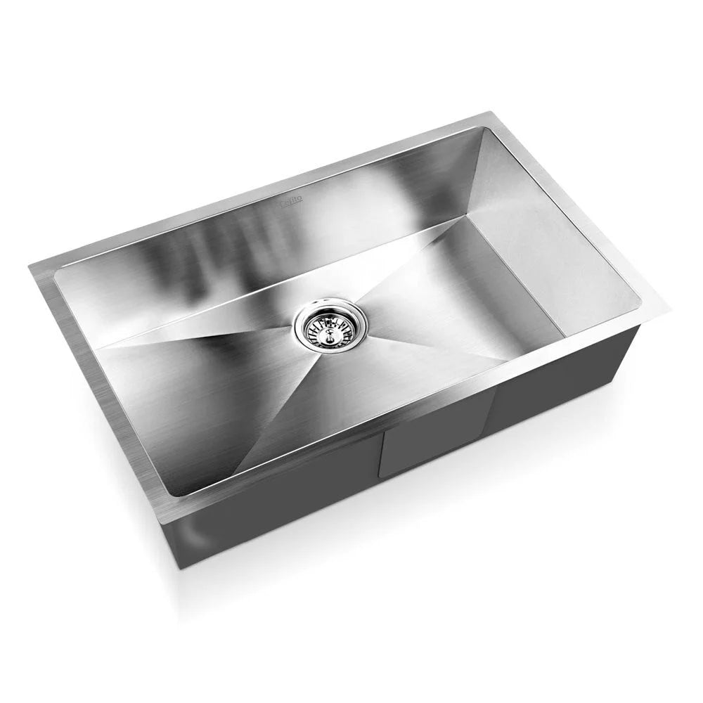 Silver steel 700x450mm kitchen sink with stainless sink rim and deep bowl shape