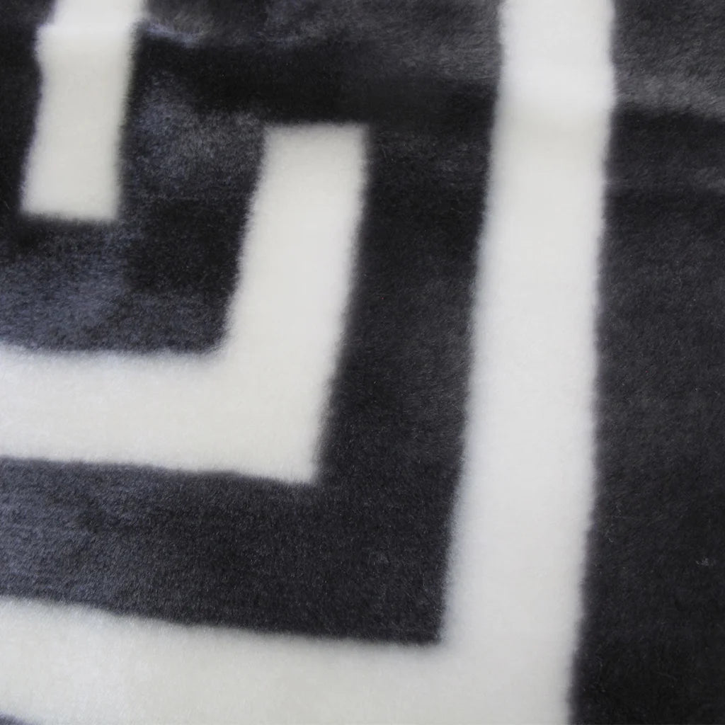 Mink Blanket Bloomington 800GSM Greek Key Charcoal Winter