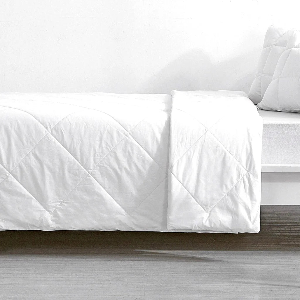 Premium Light Weight All Cotton Quilt by Renee Taylor Super
