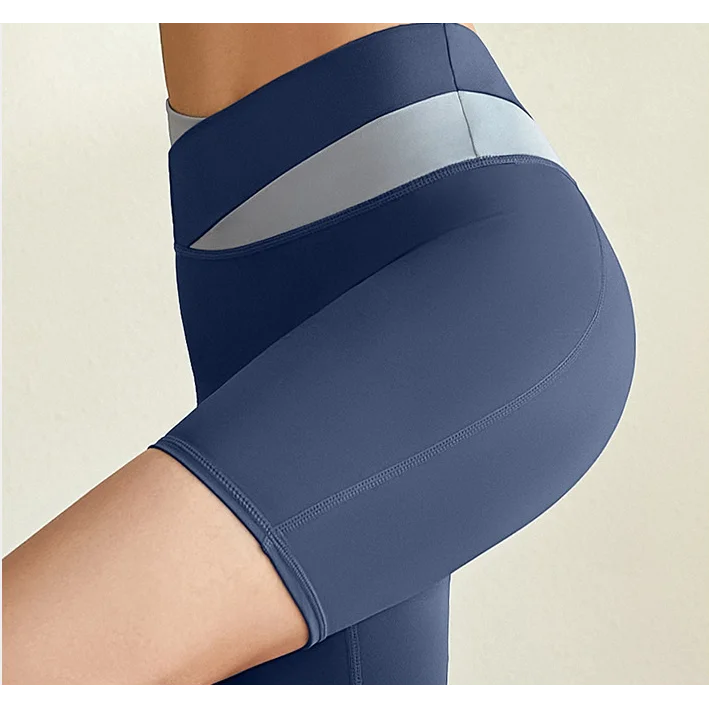 S Caramel Color-Block High-Waist Yoga Shorts - Seamless