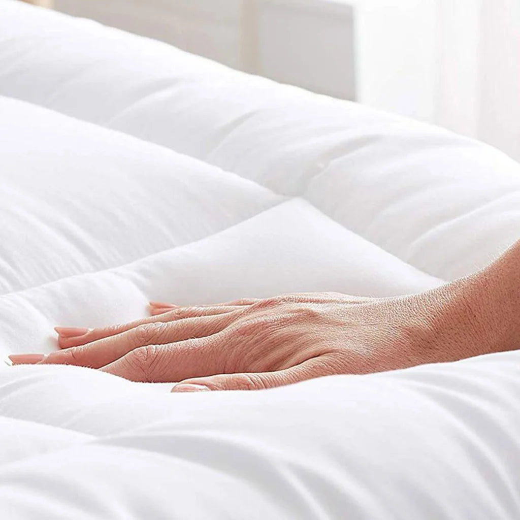 Shangri La 1000GSM Five Star Cooling Bamboo Mattress Topper
