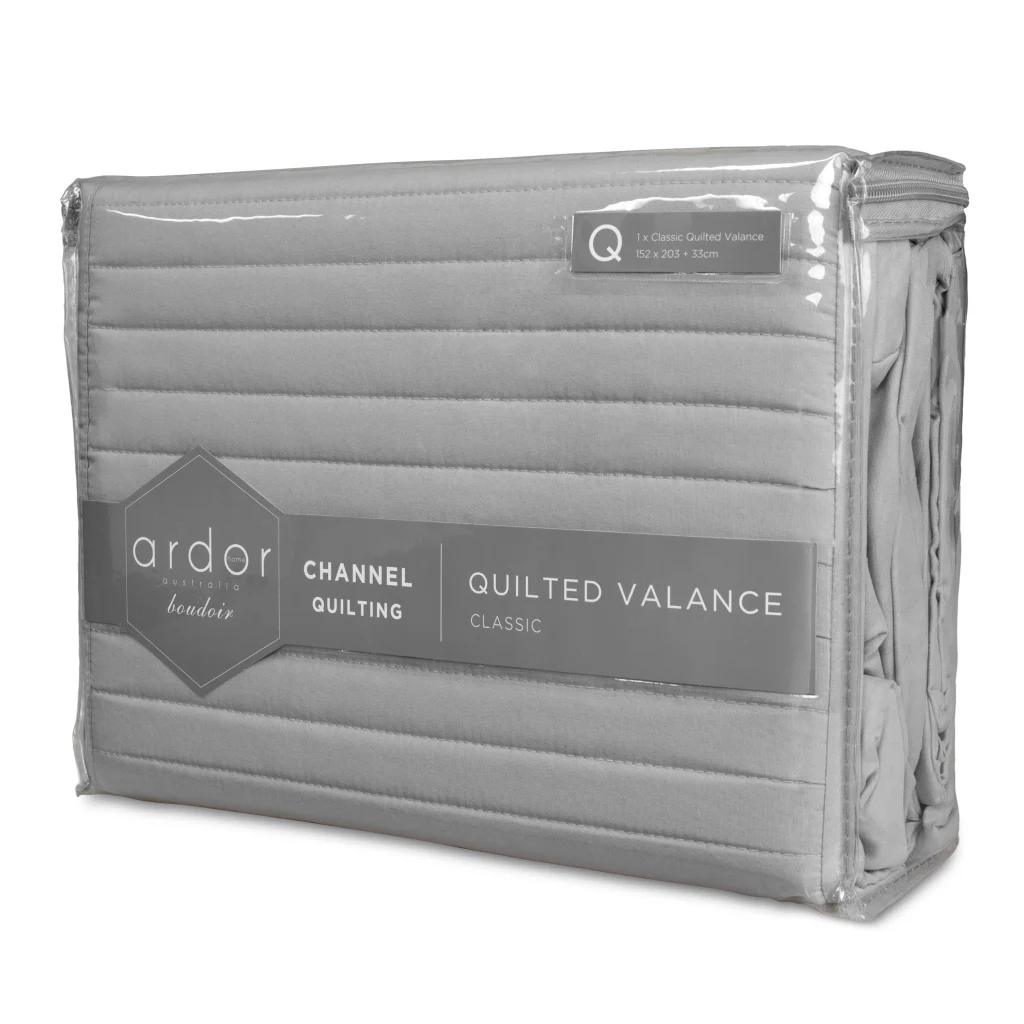 VALANCE Quilted - KING SINGLE - Home & Garden