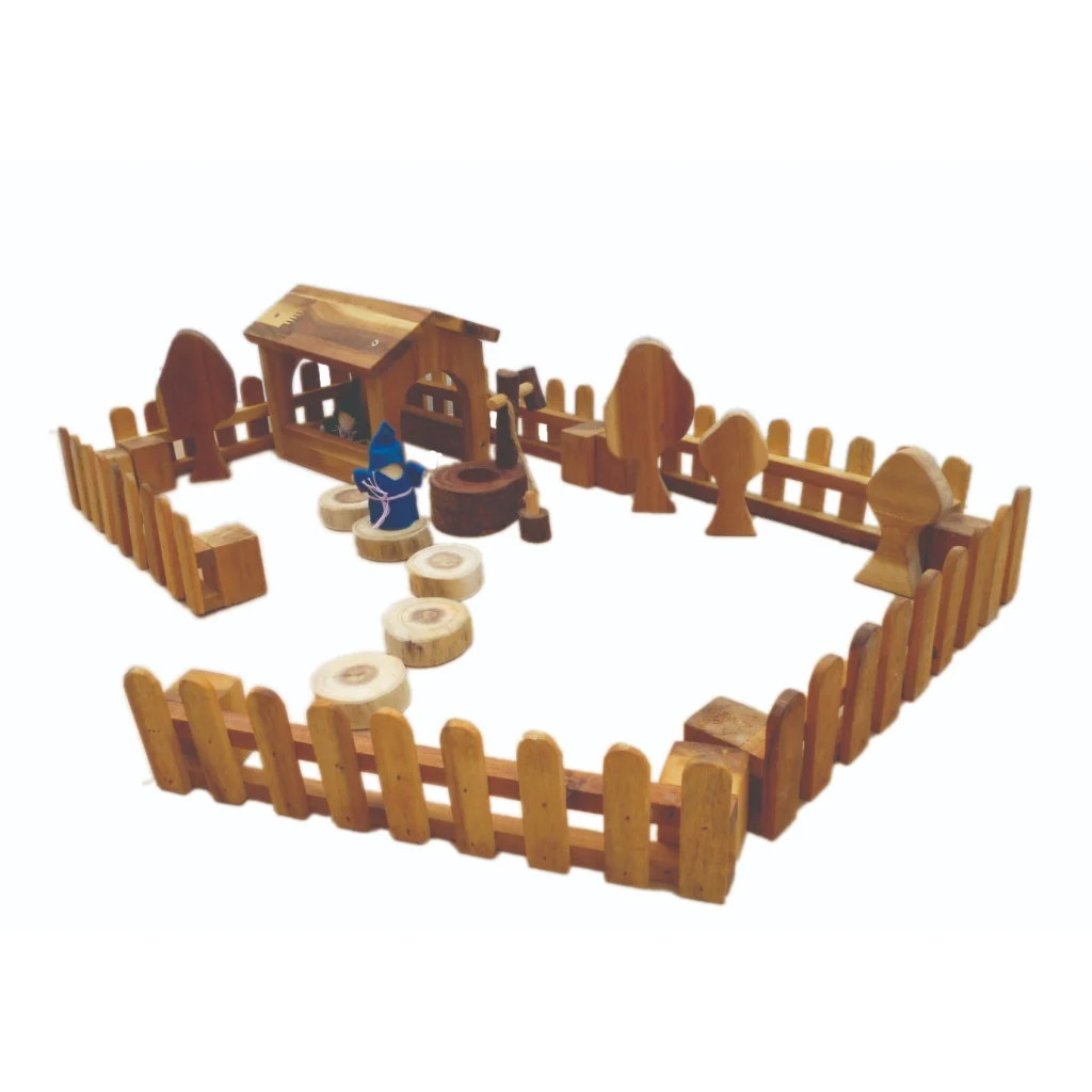 Wooden Fence Set of 4 - Toys
