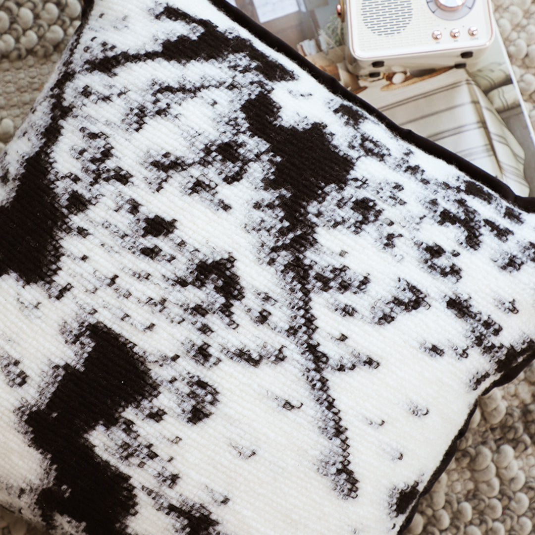SOGA 2X 50cm Throw Pillow Black and White Leopard Thick Premium Polyester Fiber for Home Decor