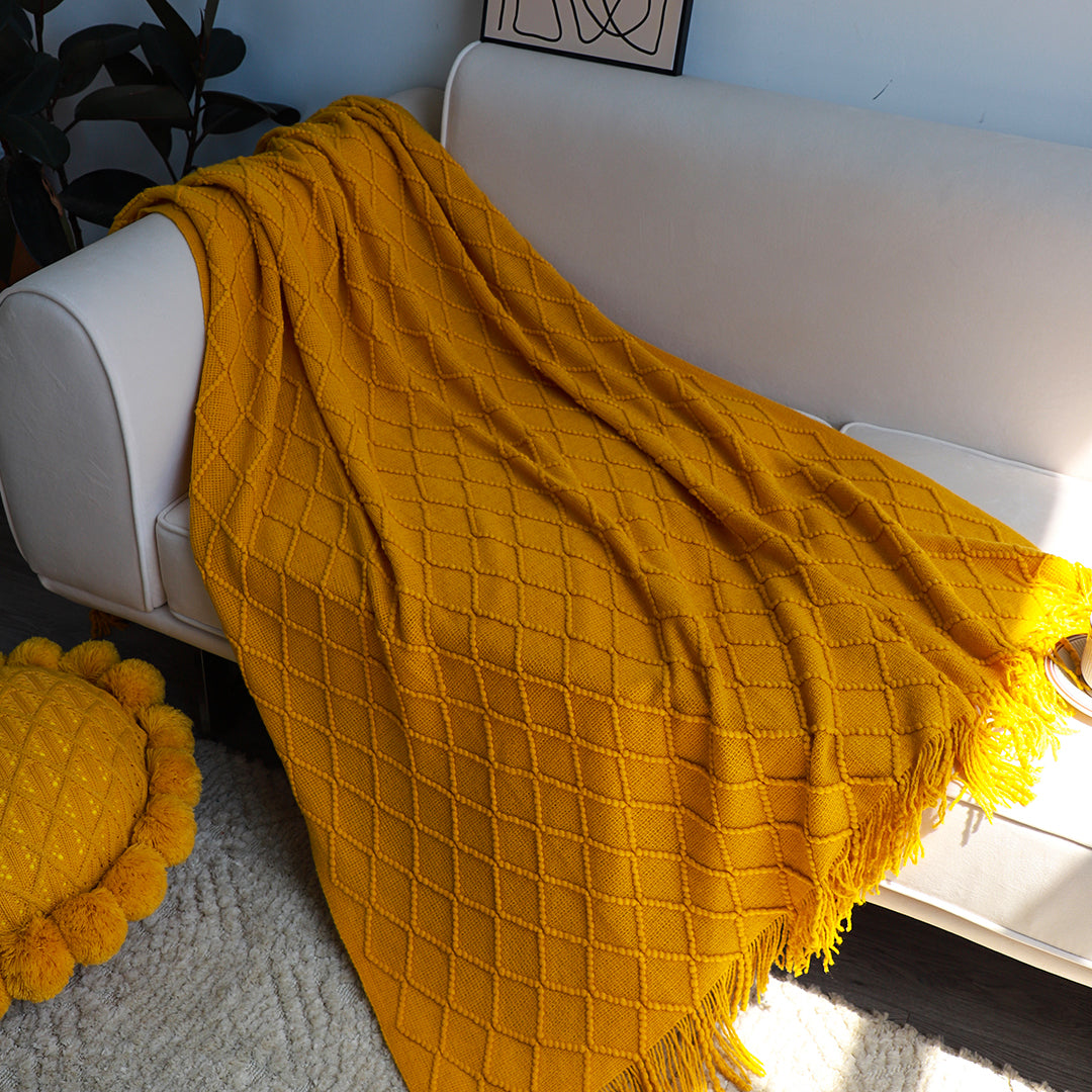 SOGA Yellow Diamond Pattern Knitted Throw Blanket Warm Cozy Woven Cover Couch Bed Sofa Home Decor with Tassels
