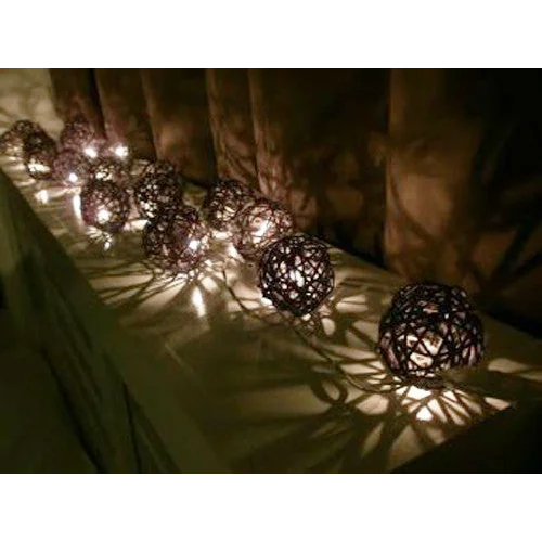 1 Set of Black 5cm Rattan Cane 50 Ball Battery Powered LONG