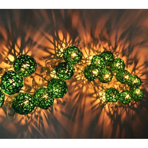 1 Set of Green 5cm Rattan Cane 50 Ball Battery Powered LONG