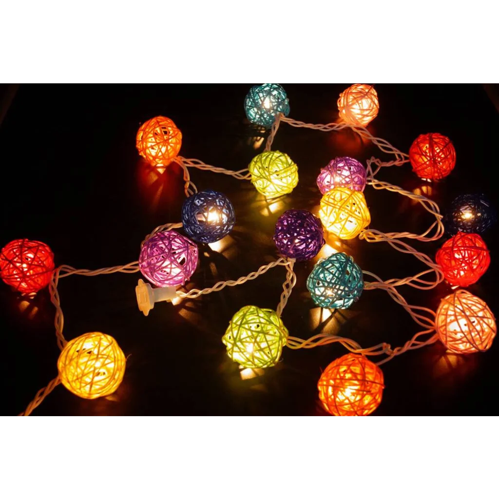 1 Set of Multi Coloured 5cm Rattan Cane 20 Ball Battery