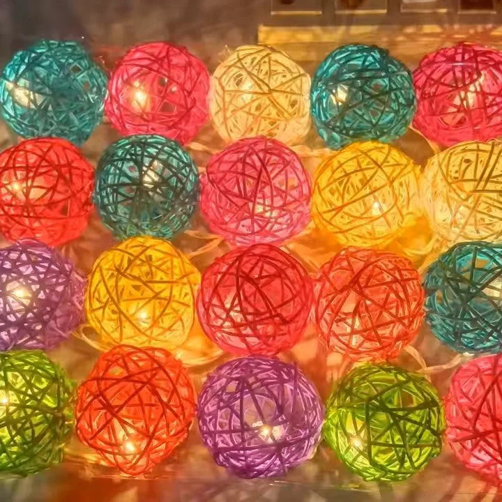 1 Set of Multi Coloured 5cm Rattan Cane 50 Ball Battery