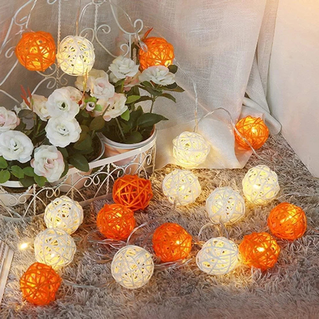 1 Set of Orange n White 5cm Rattan Cane 50 Ball Battery