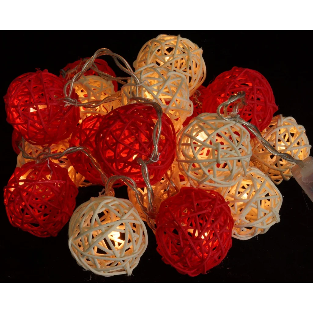 1 Set of Red and White 5cm Rattan Cane 50 Ball Battery