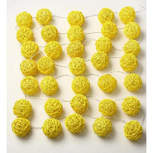 1 Set of Yellow 5cm Rattan Cane 50 Ball Battery Power LONG