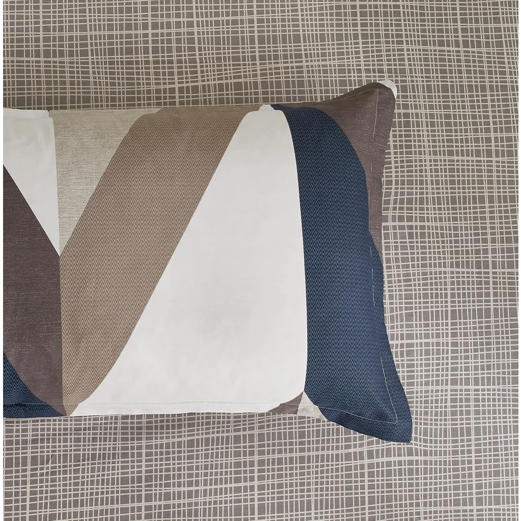 100% Cotton Oliver Reversible Printed Quilt Cover Set