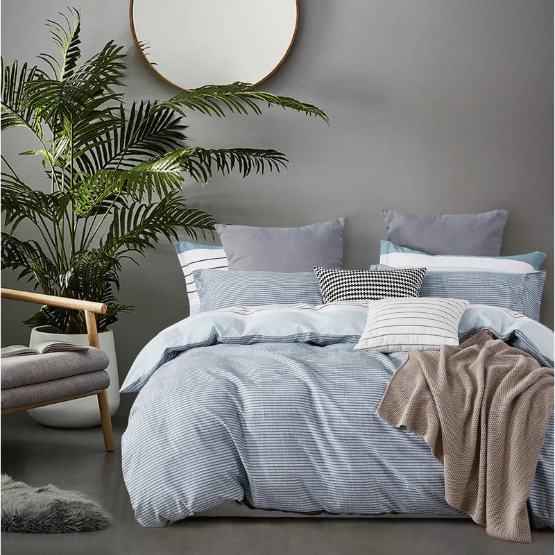 100% Cotton Reversible Quilt Cover Set - Nathan - Queen