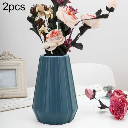 2-piece Plastic Vase for Creative Flower Arrangements