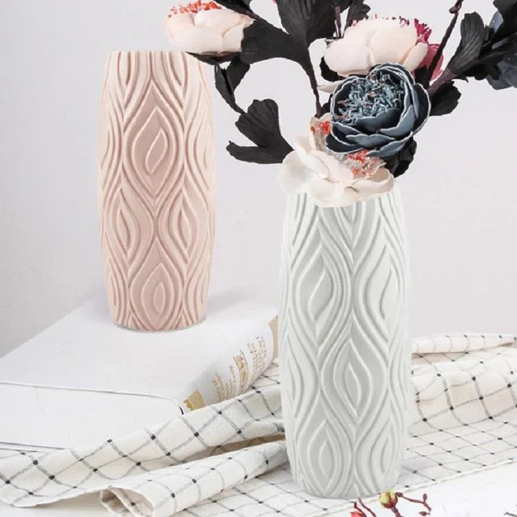 2-piece Plastic Vase Set for Creative Flower Arrangements