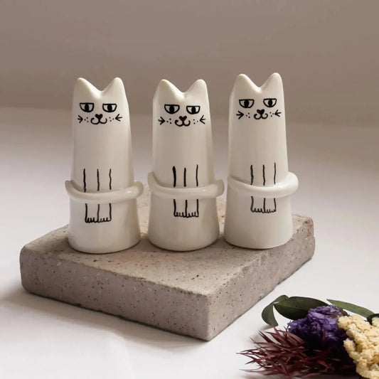 3 Pcs White And Black Adorable Sassy Cat Mini Bud Vase