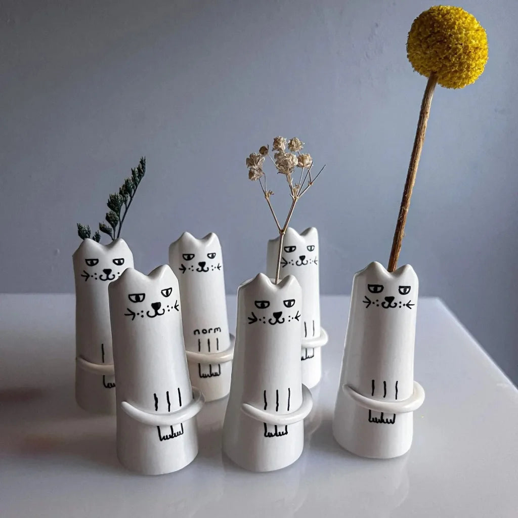 3 Pcs White And Black Adorable Sassy Cat Mini Bud Vase
