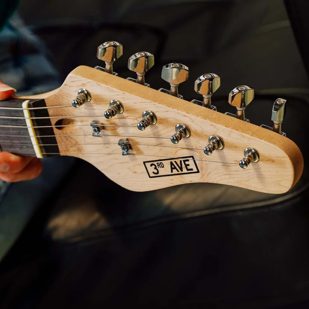 3rd Avenue 3/4 Size Electric Guitar - Red - Audio & Video >