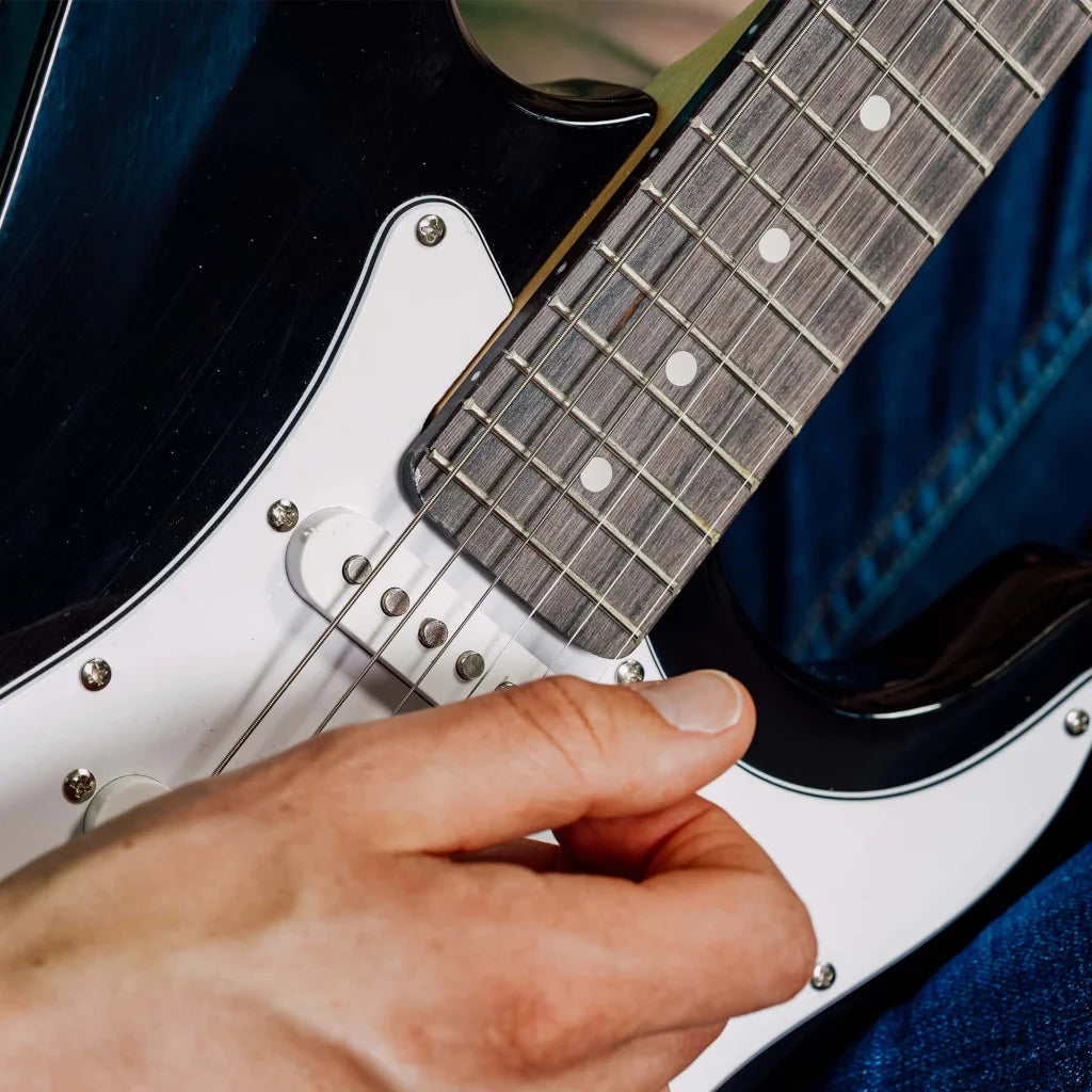 3rd Avenue Electric Guitar Pack - Black - Audio & Video >