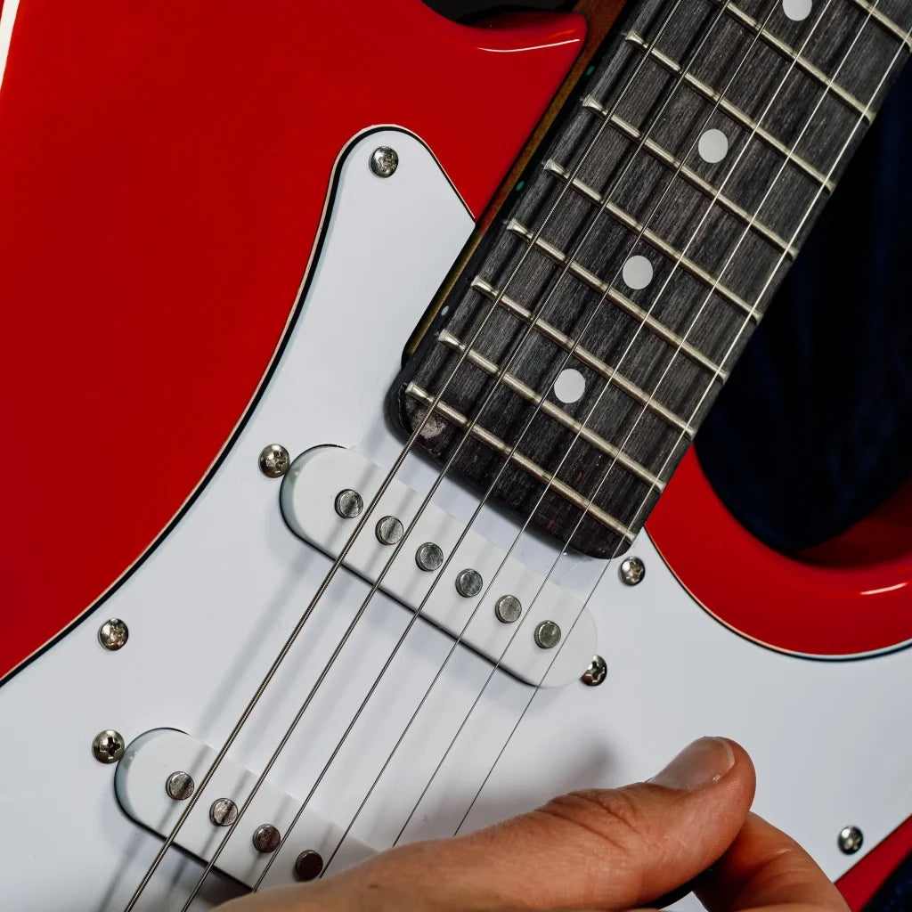 3rd Avenue Electric Guitar Pack - Red - Audio & Video >