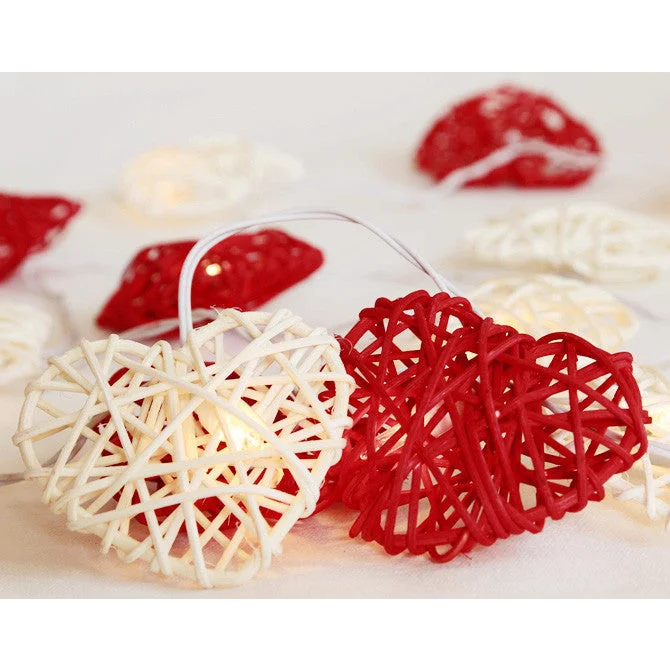 50 Red and White 3D Hollowed Rattan Heart-Shaped 5M LONG