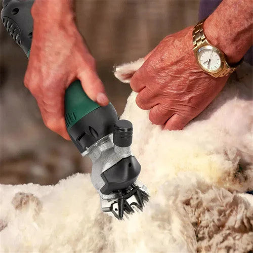 690W Electric Sheep Shears 2400R/Min 6 Speed Grooming Kit