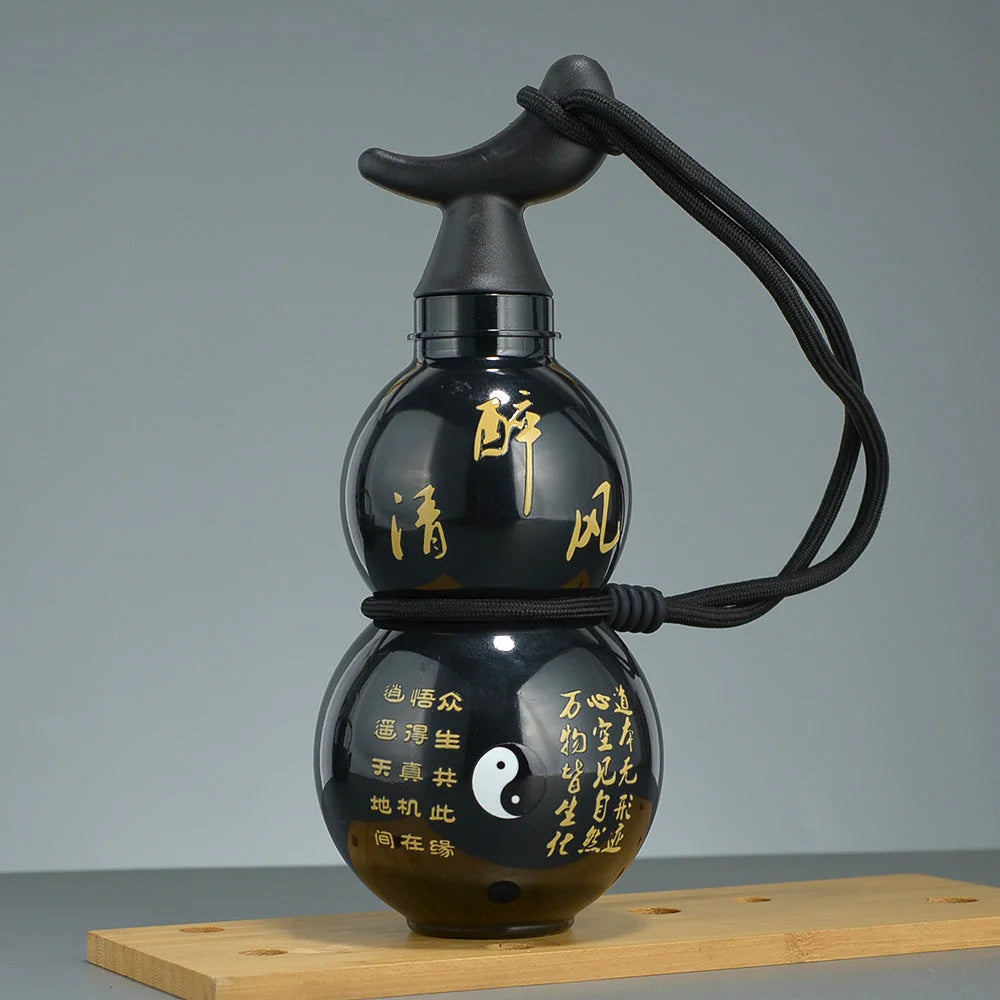 750ml Inspired Gourd Water Black Plastic Bottle Stylish