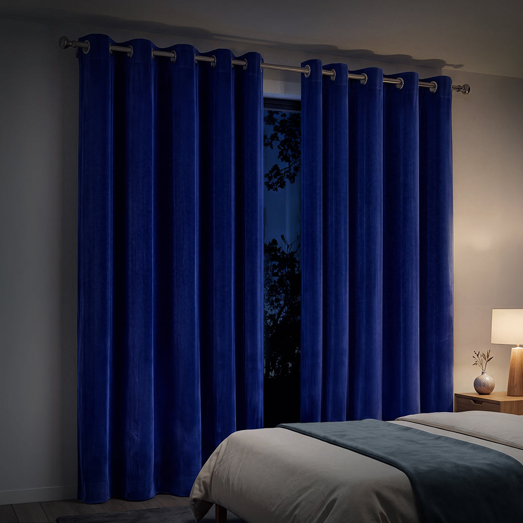 Marlow Velvet Blackout Curtains 2-Panel Room Darkening Eyelet Curtains 132x213cm