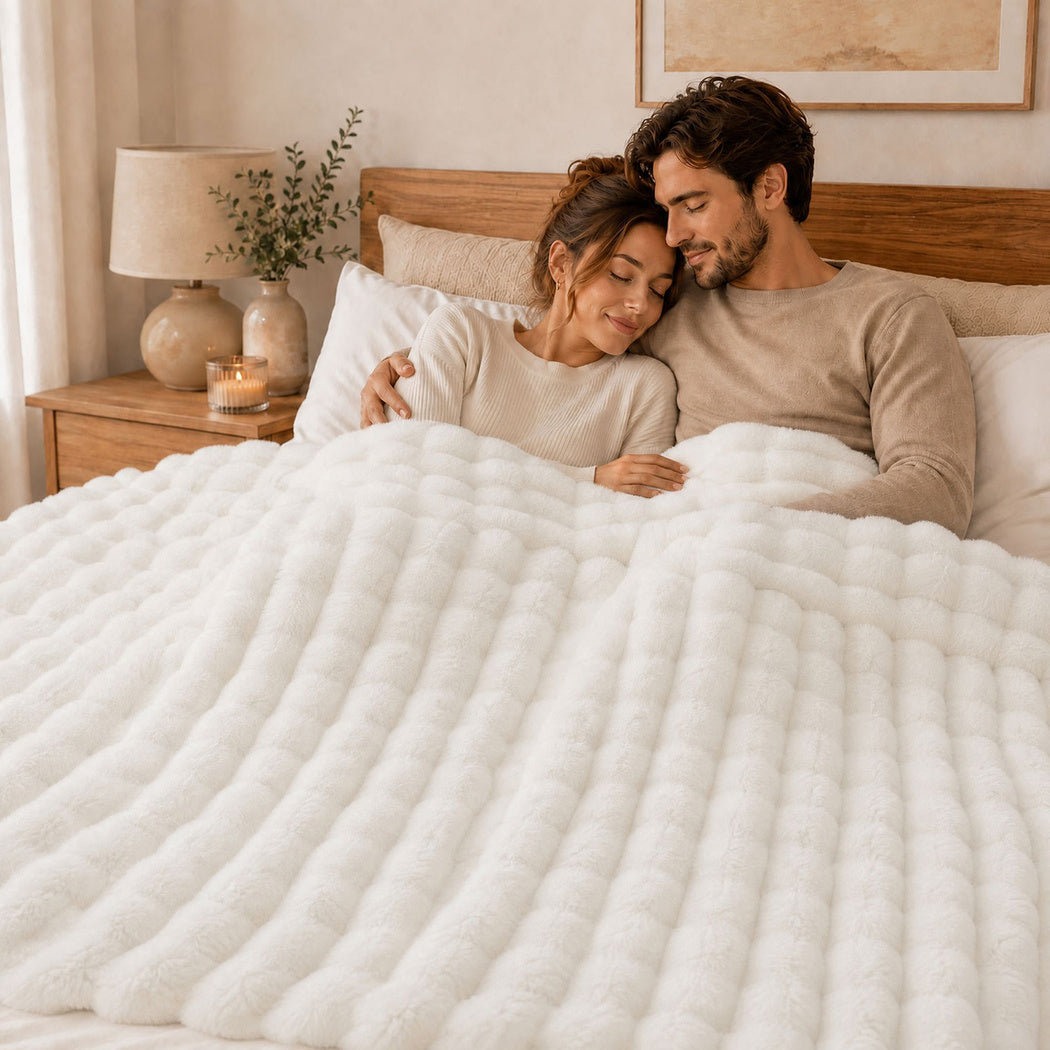 DreamZ Throw Blanket Fluffy Bubble Sofa Blanket Washable 130x150cm White