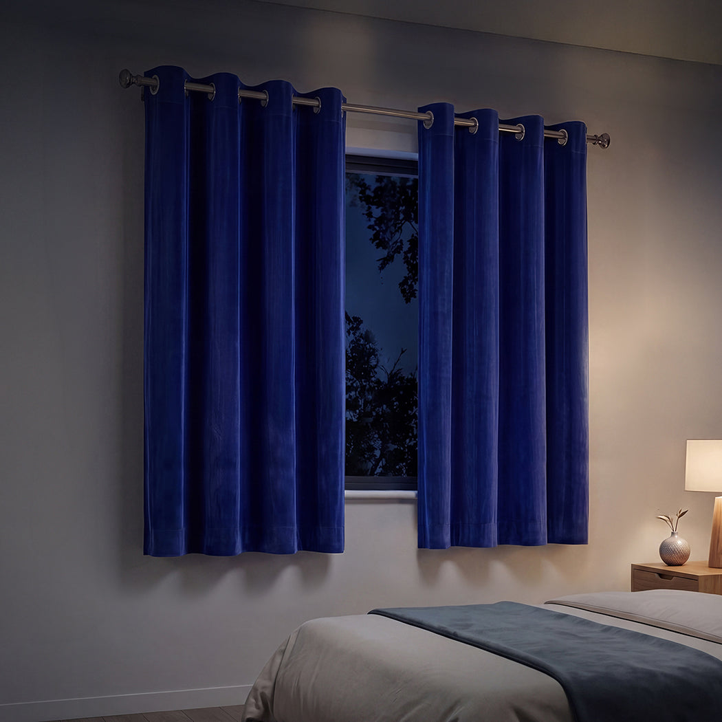 Marlow Velvet Blackout Curtains 2-Panel Room Darkening Eyelet Curtains 132x160cm