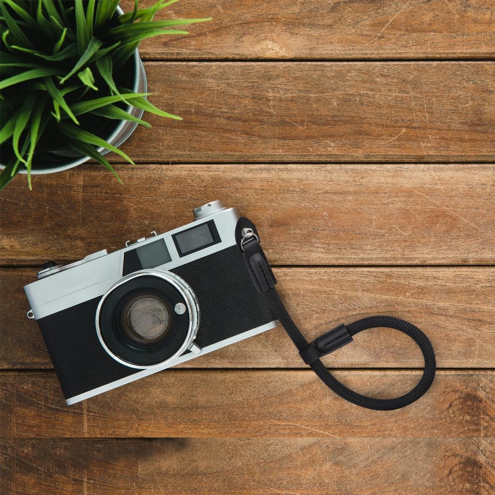 Nylon Wrist Strap for Mirrorless Cameras, Secure 1-Piece Camera Cord for Comfortable Carry and Handling