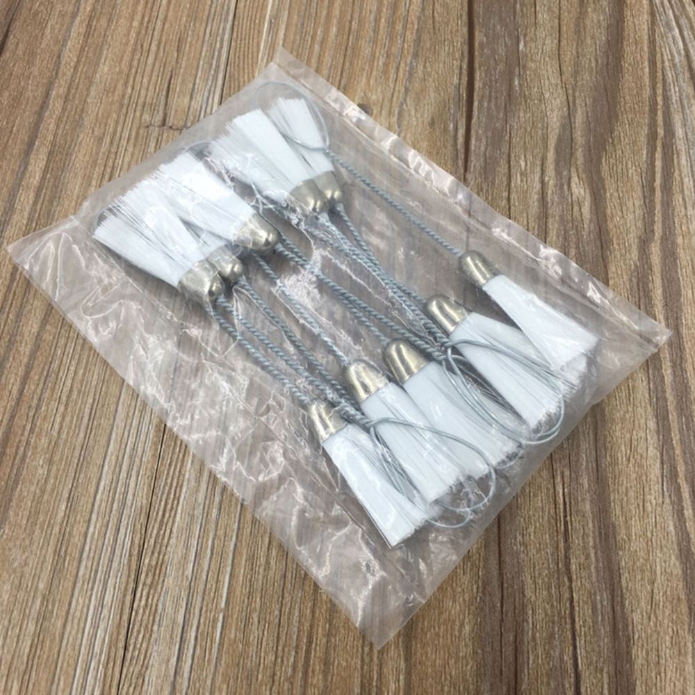 White Sewing Machine Brush, Premium Nylon, Hard-to-Reach Areas, Durable Use