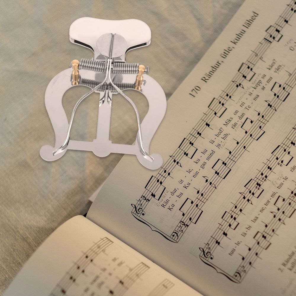 Clamp- Sheet Music Holder Stand, Easy to Attach Support for Players, 1 Piece