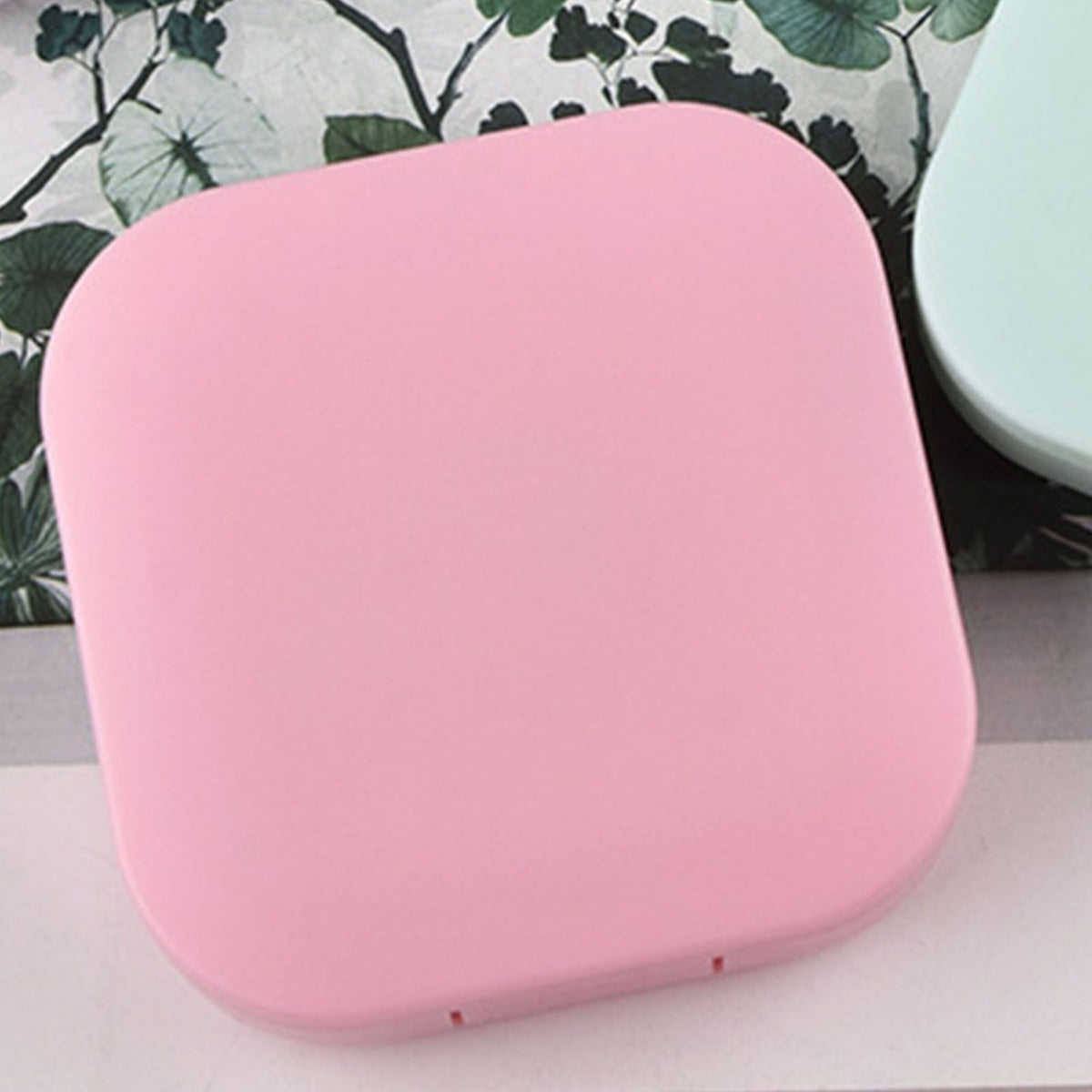 Contact Lens Box Plastic Leakage Proof Dustproof Portable Square Contact Lens Case Pink