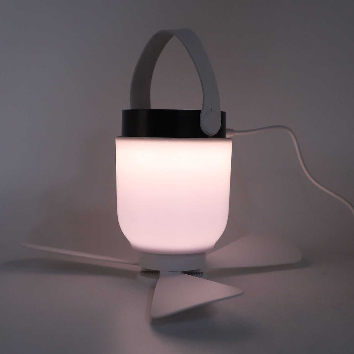 USB Rechargeable Ceiling Fan Quiet Remote Control Ceiling Camping Fan with LED Lamp for Bedroom