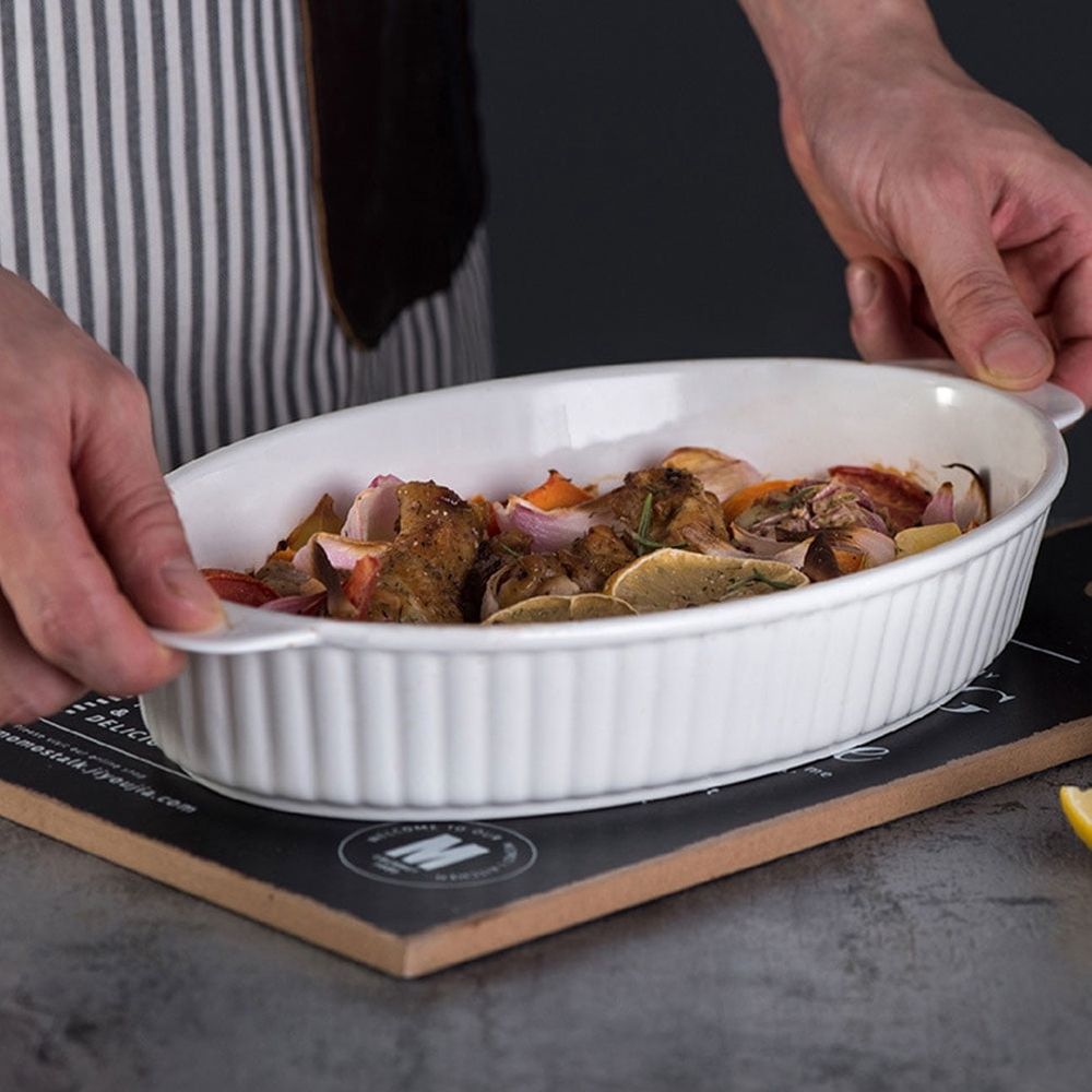 Oval Ceramic Baking Pan, Restaurant-Grade Bakeware Dish for Kitchen Cooking and Baking