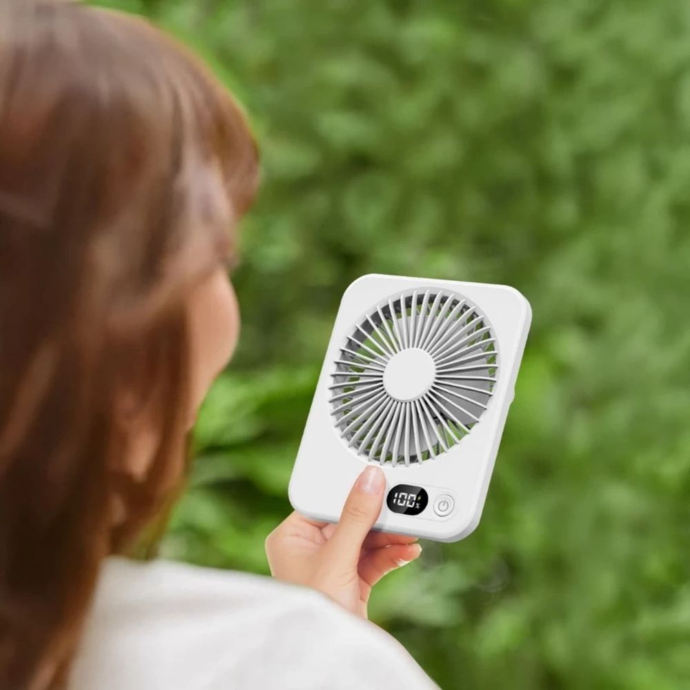 Quiet Digital Display Fan, Portable Handheld Fan, 3 Adjustable Speeds, Foldable Design, Ideal for Office Use, Perfect for Travel and Home Enthusiasts