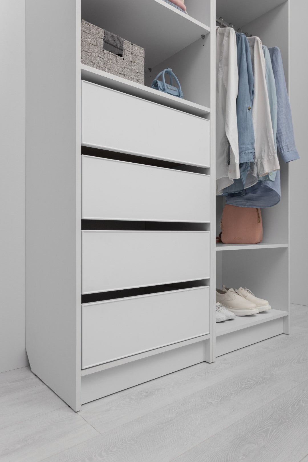 MALMO THREE SHELF/FOUR DRAWER WALK IN WARDROBE - SLIM SHAKER - WHITE