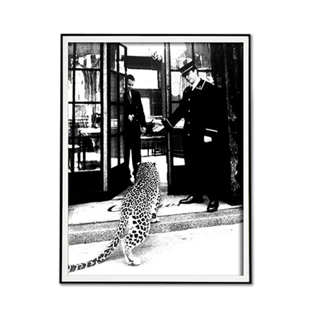 Wall Art 100cmx150cm Luxury Brand Leopard Jewelry Shop Poster, Black Frame Canvas