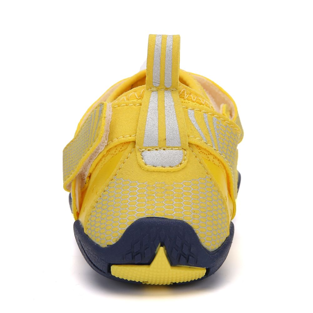 Kids' Water Shoes Barefoot Quick Dry Aqua Sports Boys Girls - Yellow Size BigKid US3 = EU34