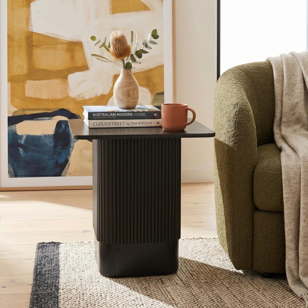 Clara Noir Side Table - Modern Design