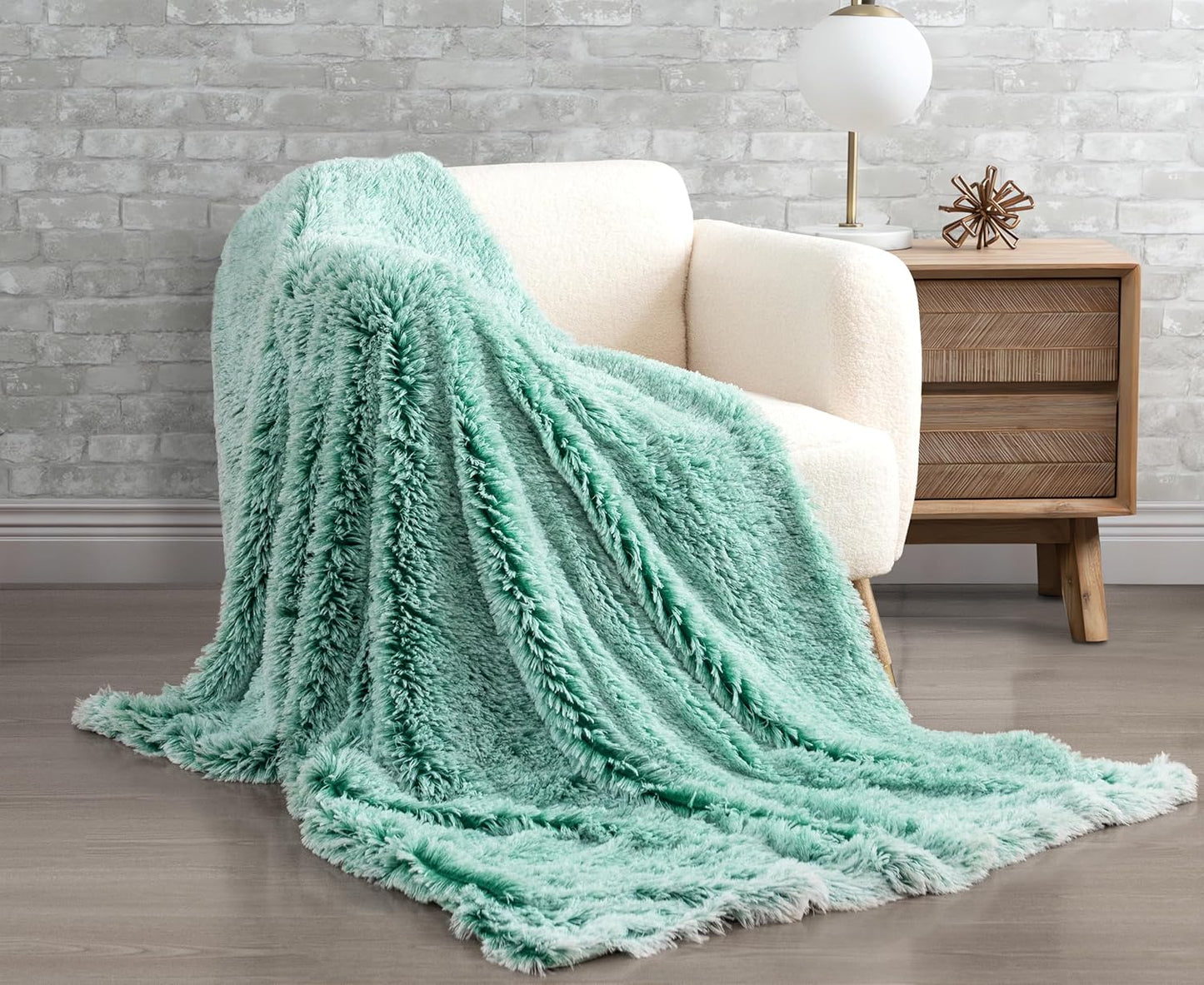 Throw Blanket Double Sided Faux Fur Shaggy - Emerald