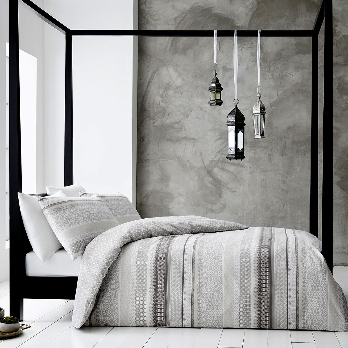 Gabrielle Natural Quilt Cover Set Queen - Artex